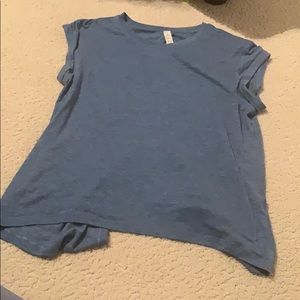 Blue lululemon tee shirt